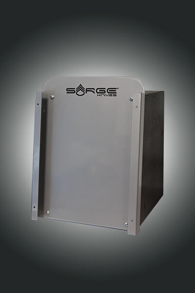 Single-panel-countertop-sarge-knife-display